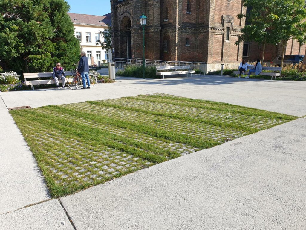 Josef-Hyrtl-Platz